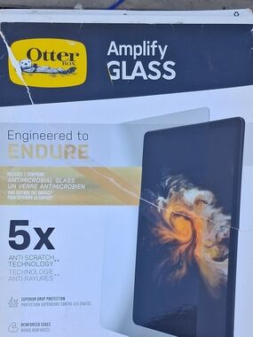 OtterBox Amplify Glass Antimicrobial Screen Protector - Black & Yellow